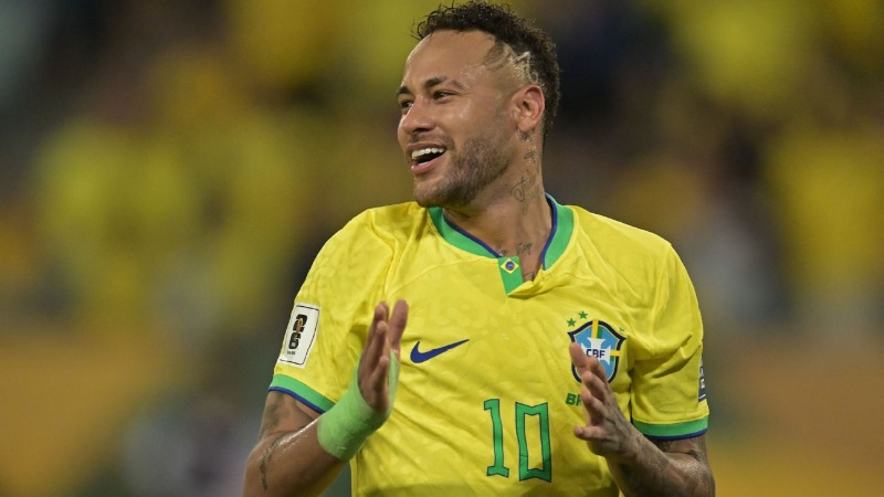 Neymar chơi tốt trong màu áo Santos