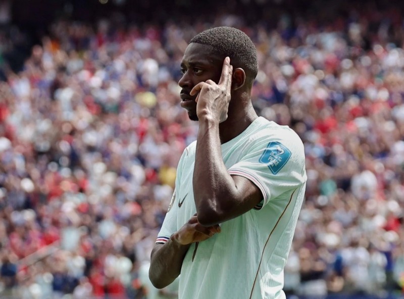 Một đêm lịch sử dành cho Dembele